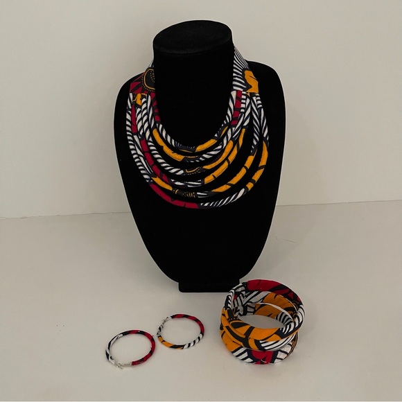 African Print Ankara Handmade Layered Necklace, Earring, and BraceletJew… - Picture 2 of 3